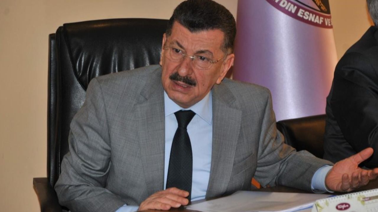 Hulusi Akşit, evinde ölü bulundu