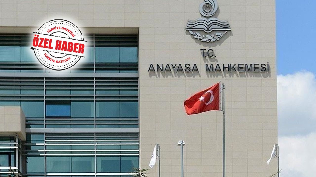 Anayasa Mahkemesinden karar! Göreve dönen KHK'lılara tazminat yolu açıldı