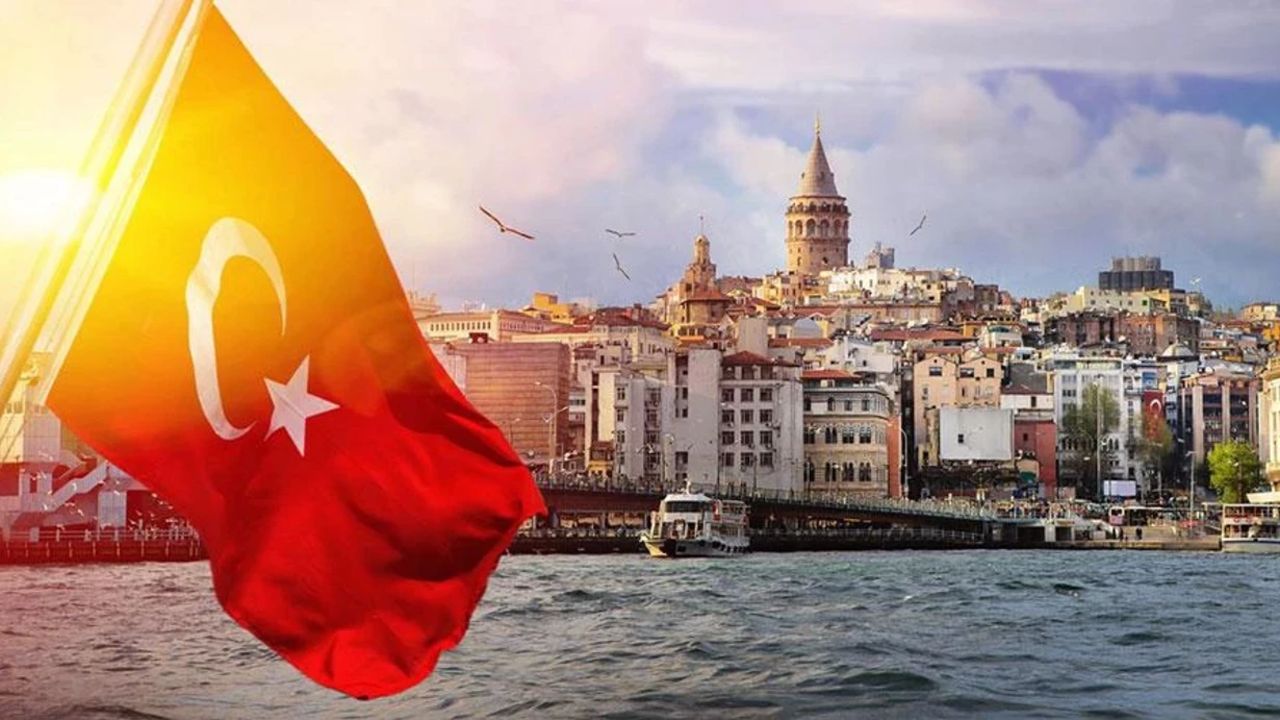 Yunan basını Türkiye'yi öve öve bitiremedi! 