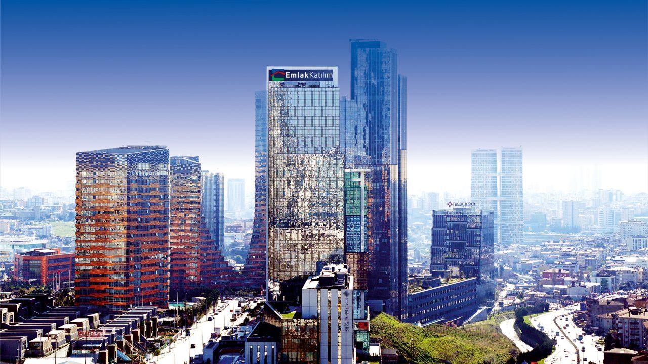 Emlak Katılım net karının 2025'in ilk yarısında yüze 46 artırdı! Ekonomiye 206 milyar liralık kaynak
