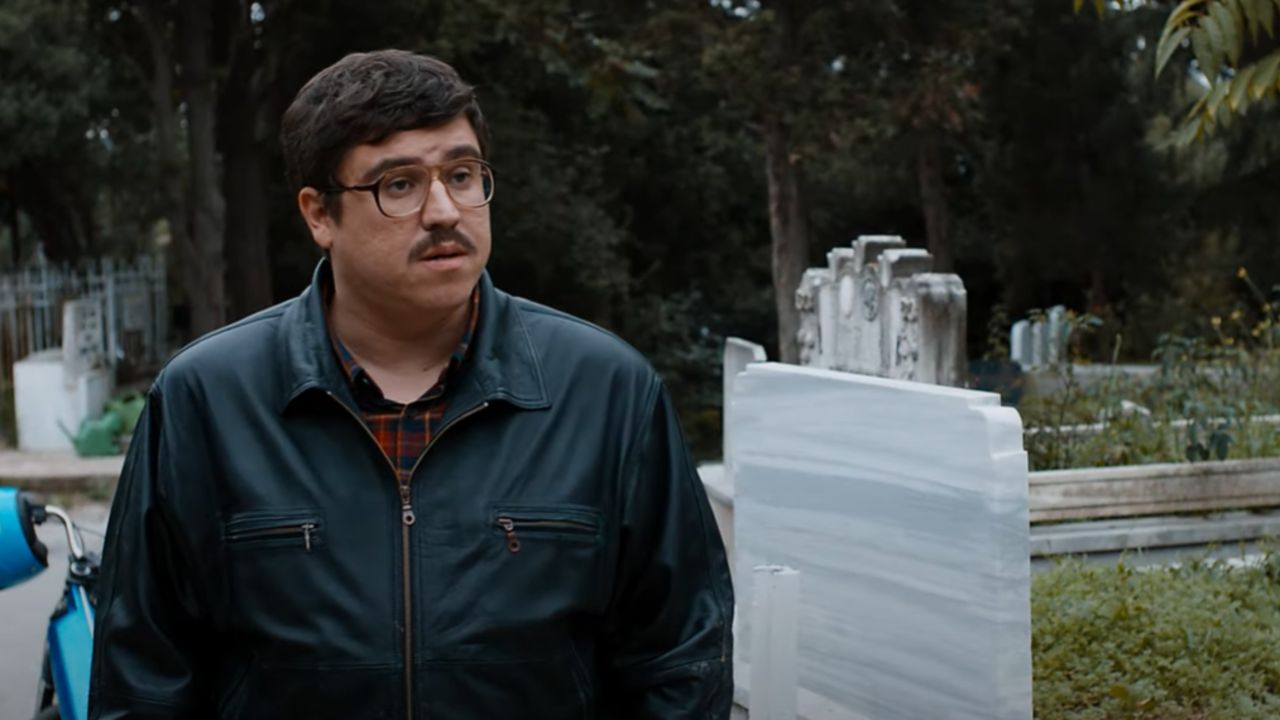 Küçük Esnaf nerede çekildi, oyuncuları kim?