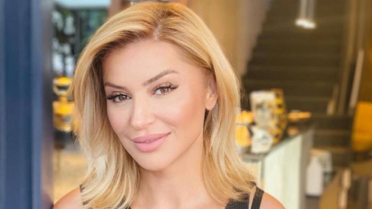 Songül Karlı gözlerden uzak büyüttüğü oğlu Furkan