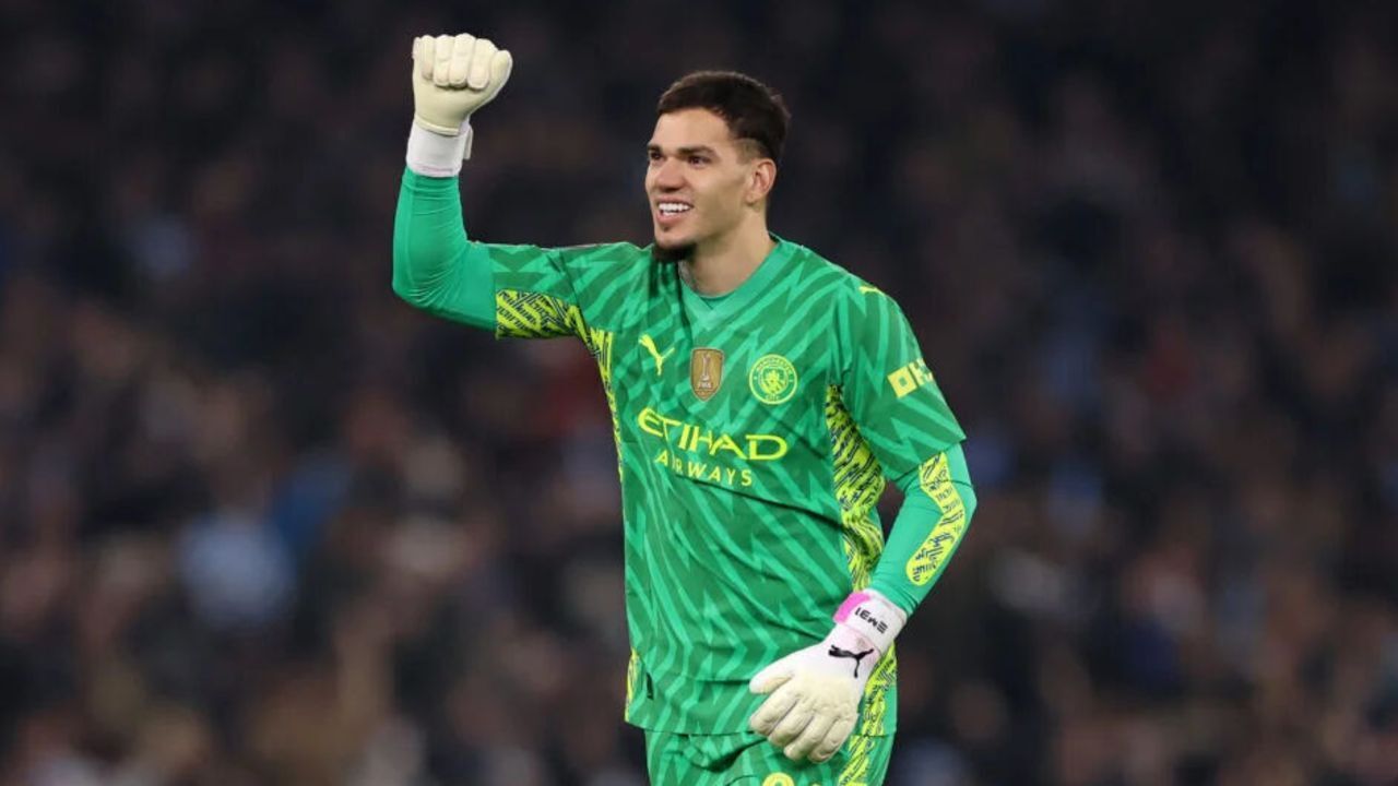 Manchester City'nin kalecisi Ederson için derbi başladı! Fenerbahçe ve Galatasaray yarış içinde
