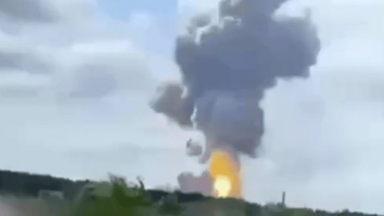 Rusya'da fabrika havaya uçtu! Çok sayıda ölü ve yaralı var