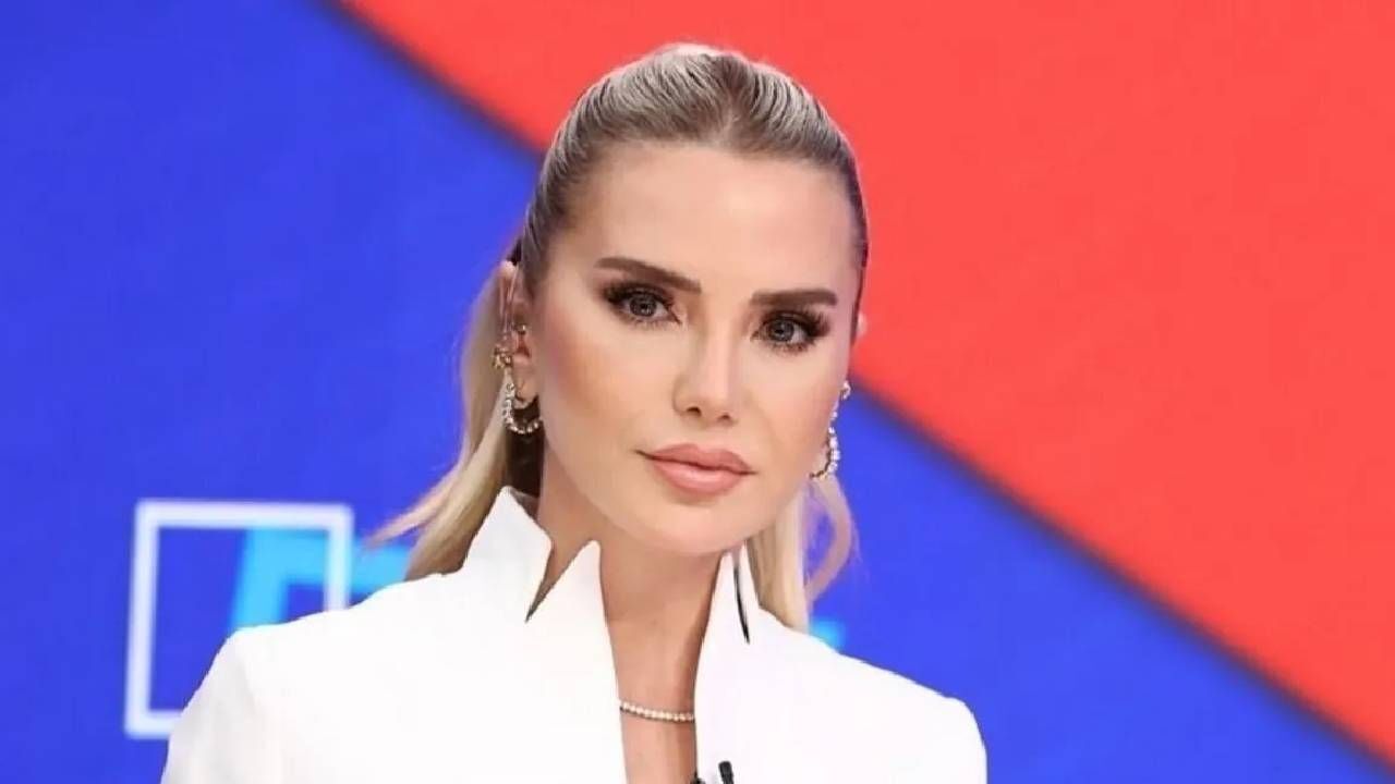 Ünlü sunucu Ece Erken, eski eşiyle ilk kez böyle bir paylaşım yaptı! "Bir şans daha verdim"