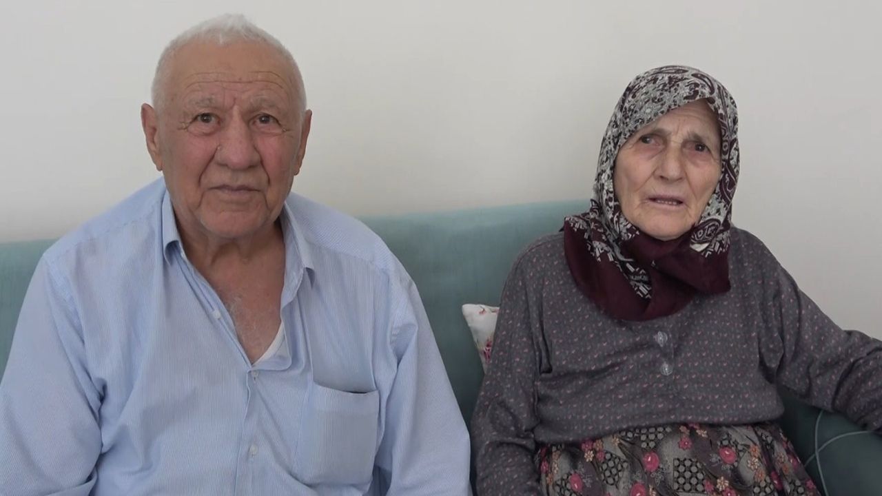Yaşlı çiftin kabusu oldular... Evden çıkamıyorlar, ölümle tehdit ediliyorlar: Sebebi şoke edici