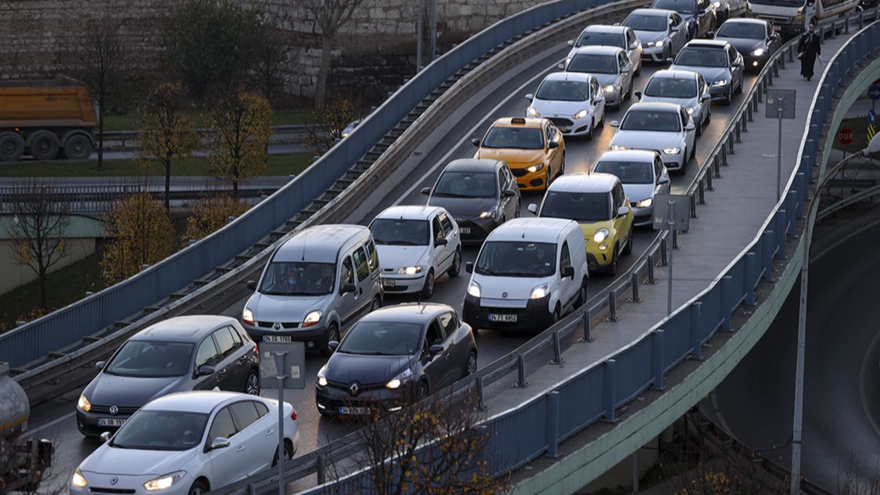 Araç sahipleri dikkat: 3 Bakanlık devreye girdi... Resmen yayımlandı, artık zorunlu olacak!