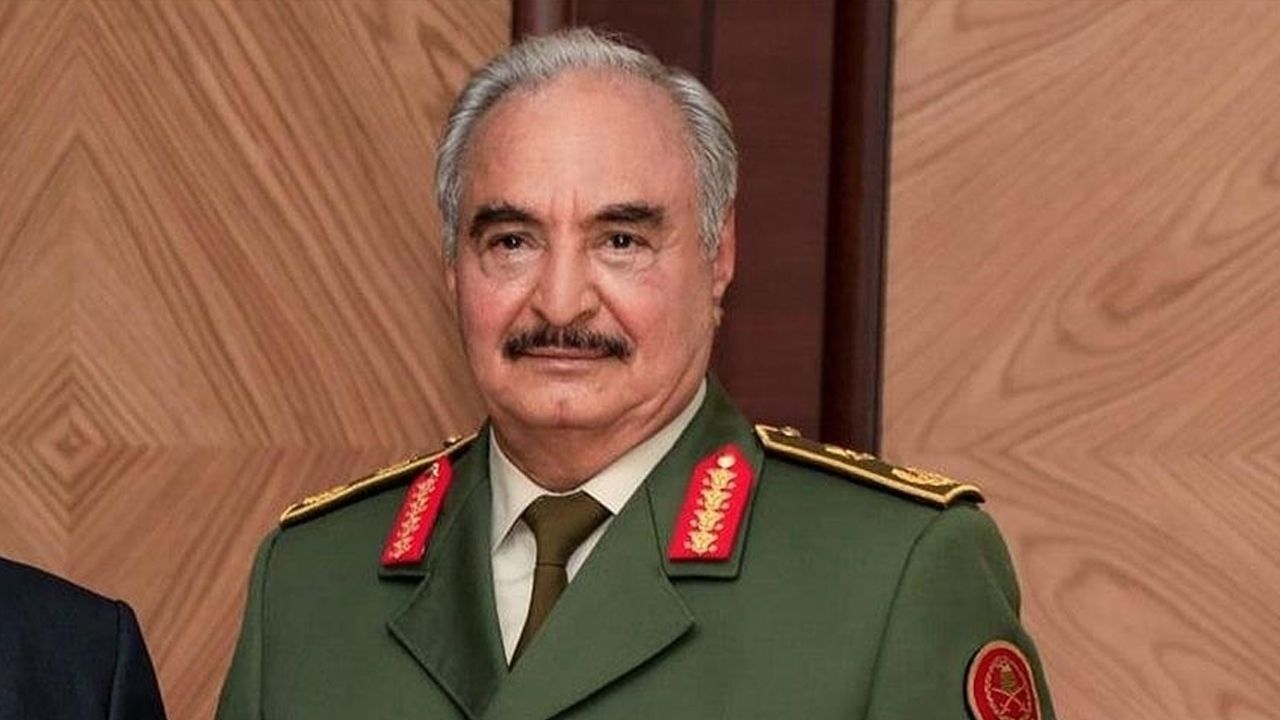 Sosyal medyadan duyuruldu! Hafter, oğlunu Genelkurmay Başkanı olarak atadı