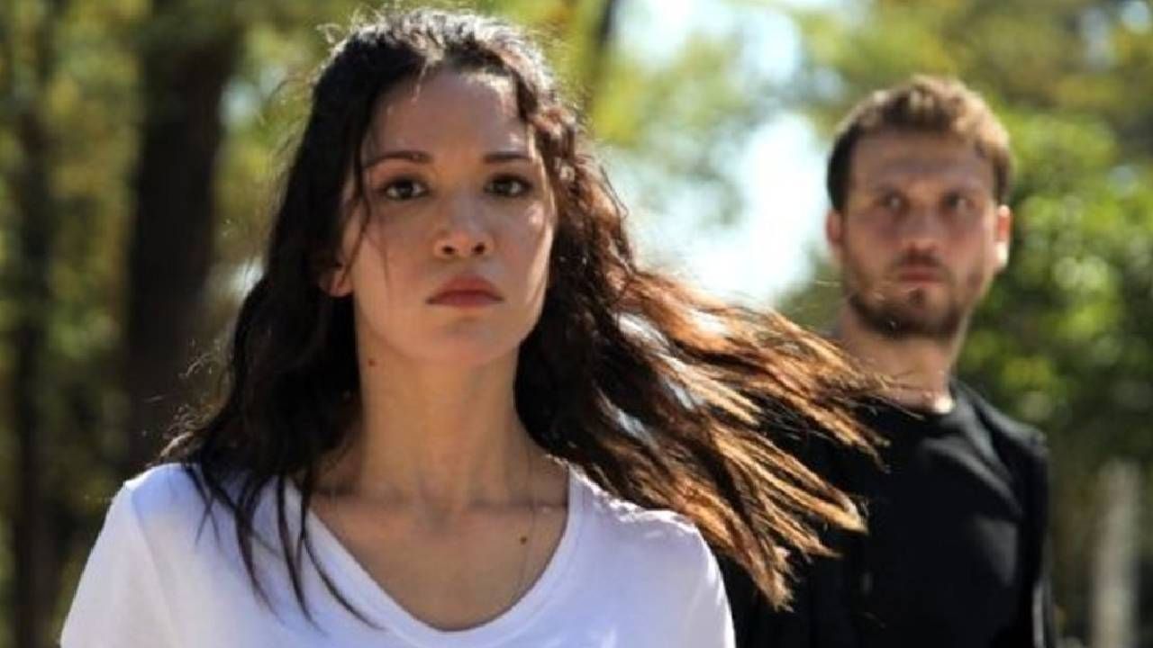 Ünlü oyuncu Hazal Subaşı apar topar hastaneye kaldırıldı! İşte son durumu…