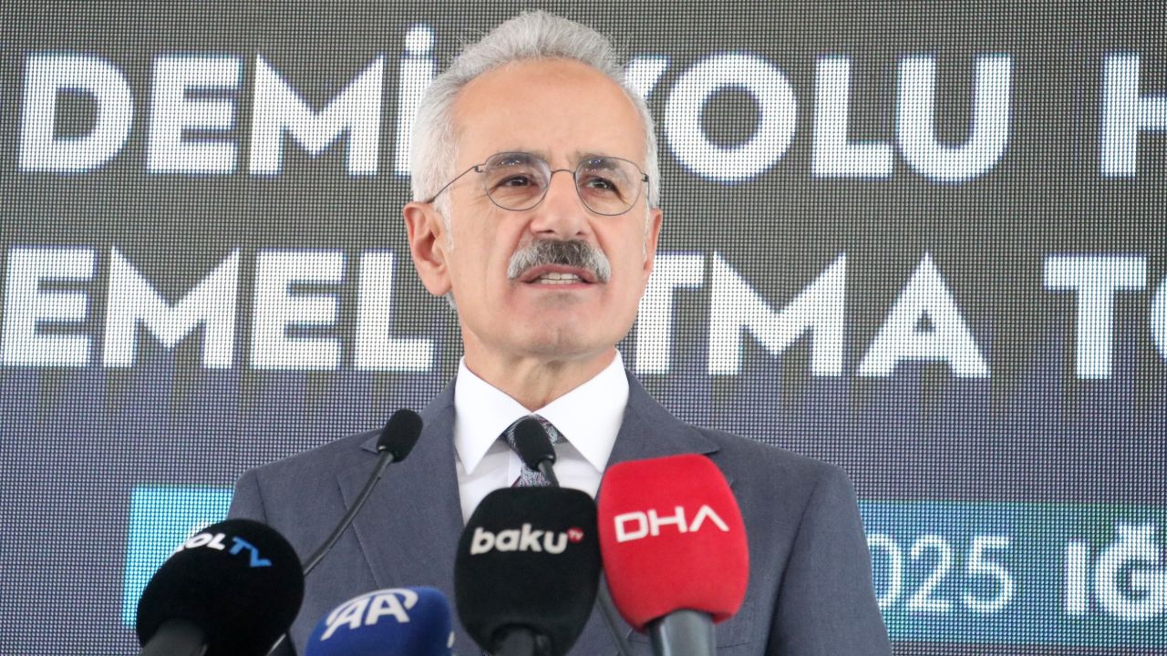 Bakan Uraloğlu