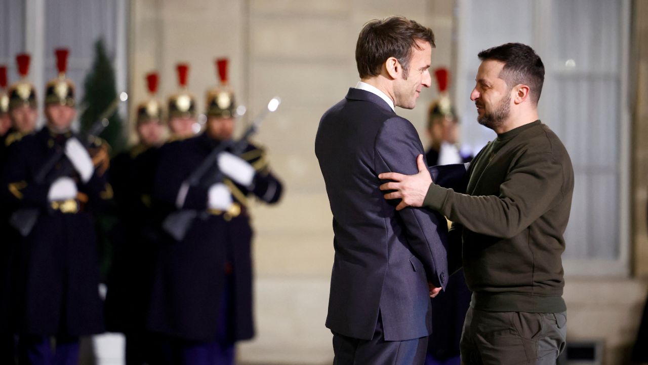 Fransa’dan İtalya’ya diplomatik nota! Macron'a 'kaskını tak, sen git!' sözleri ortalığı karıştırdı