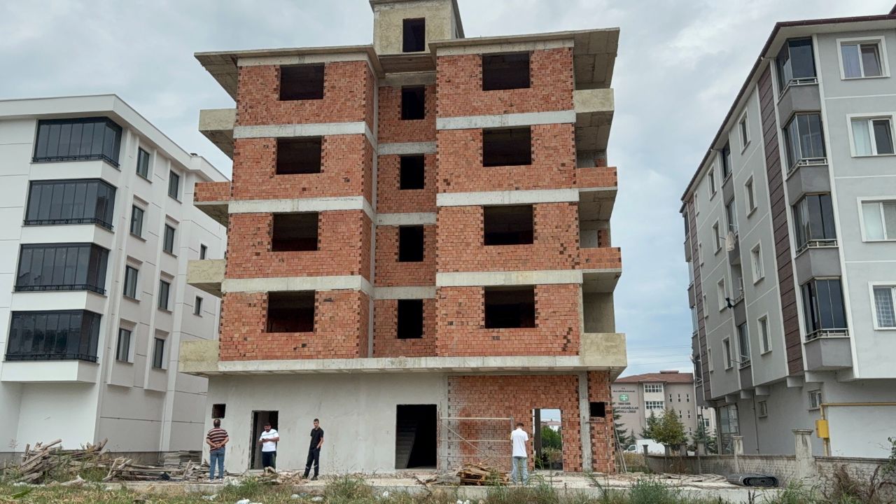 15 yaşındaki Büşra, inşaatta ölü bulundu! Ailesi kayıp başvurusu yapmış