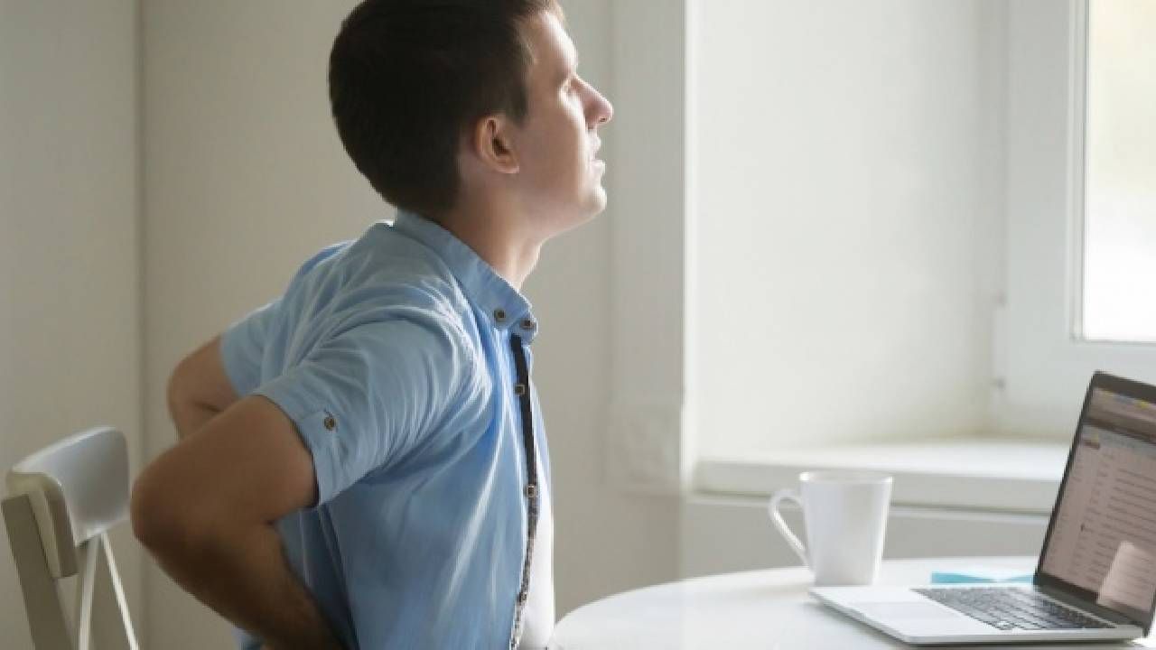 Çocuğunuz sırt ağrısından şikayet ediyorsa, sebebi bu olabilir! Aman dikkat