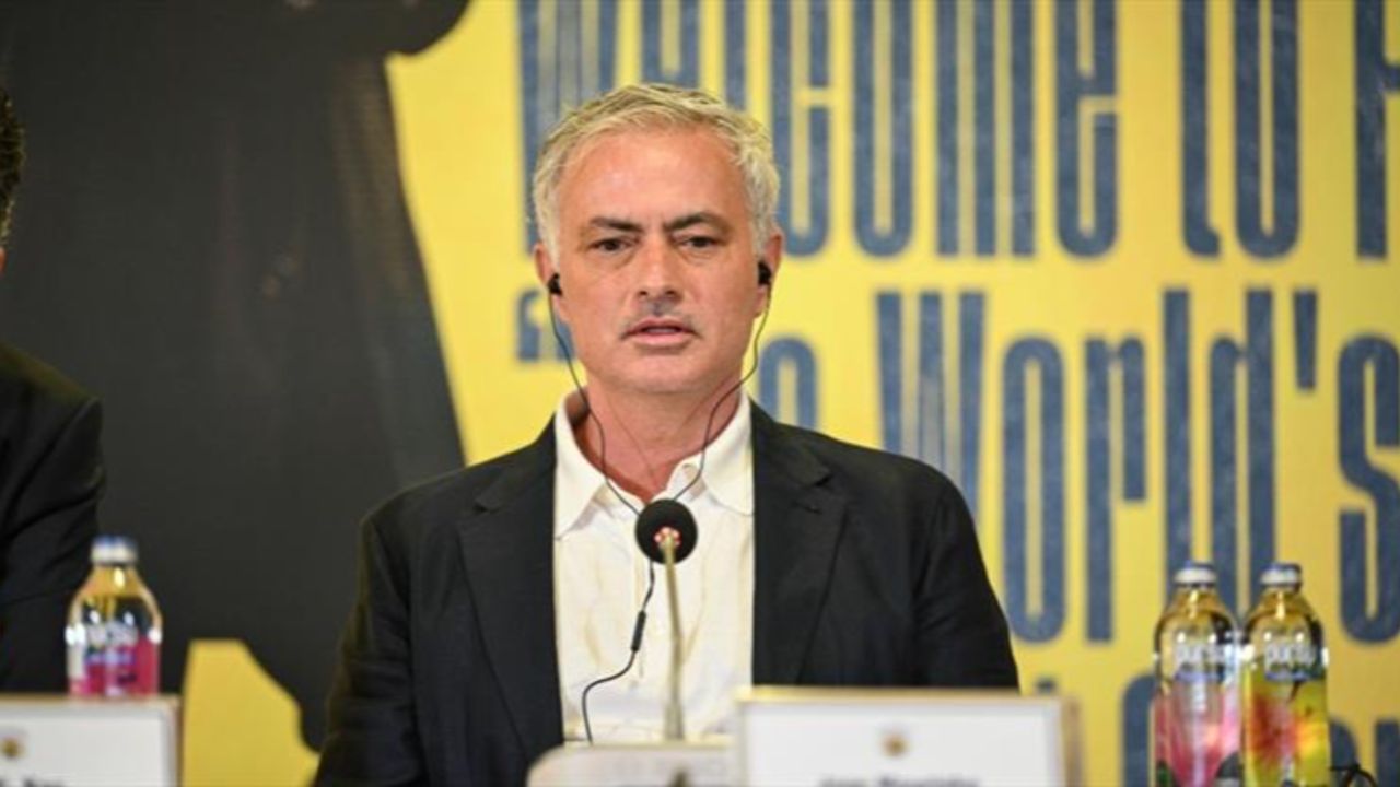 Fenerbahçe basın toplantısı hangi kanalda, saat kaçta? Jose Mourinho’nun konuşması merakla bekleniyor