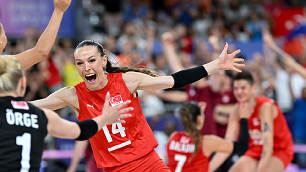 Eda Erdem evli mi, çocuğu var mı? Özel hayatı merak ediliyor