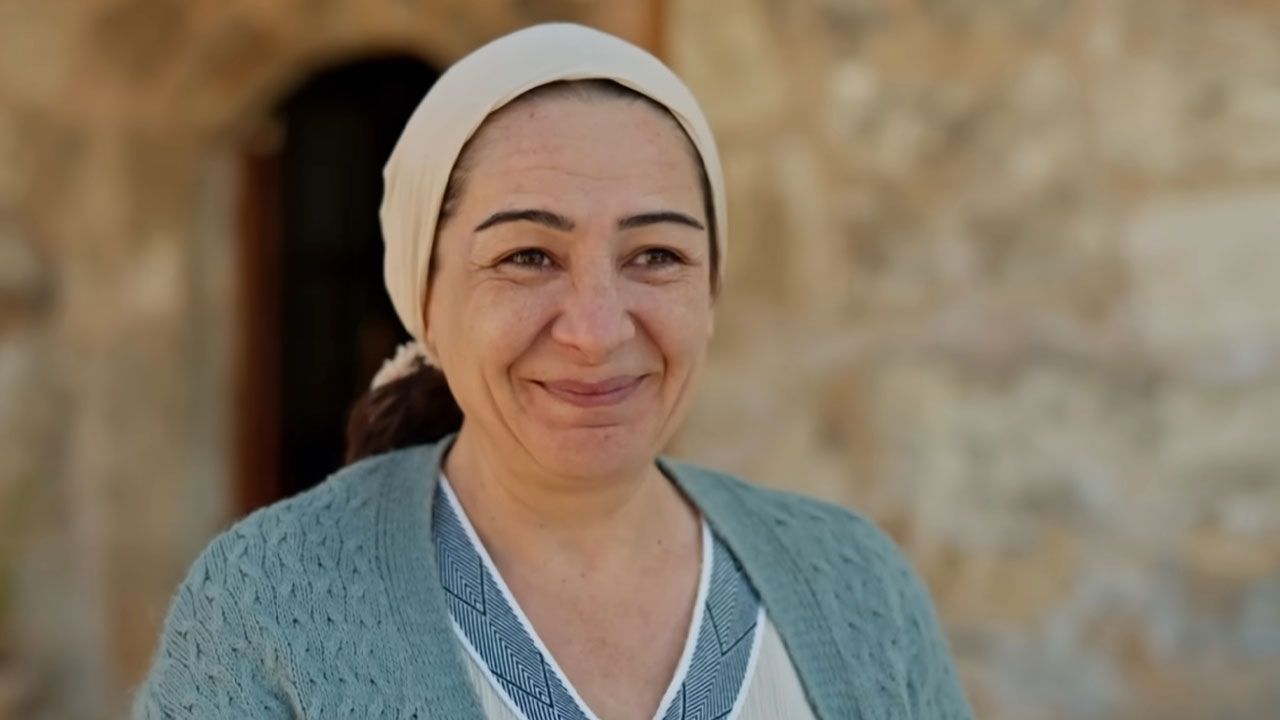 Uzak Şehir’de sürpriz oyuncu değişikliği! Ümmü rolü artık başkasına emanet