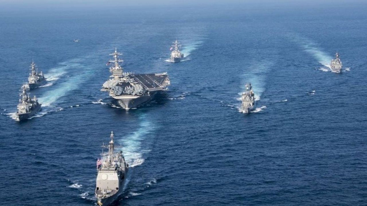 7 savaş gemisi ve 1 denizaltı Karayipler