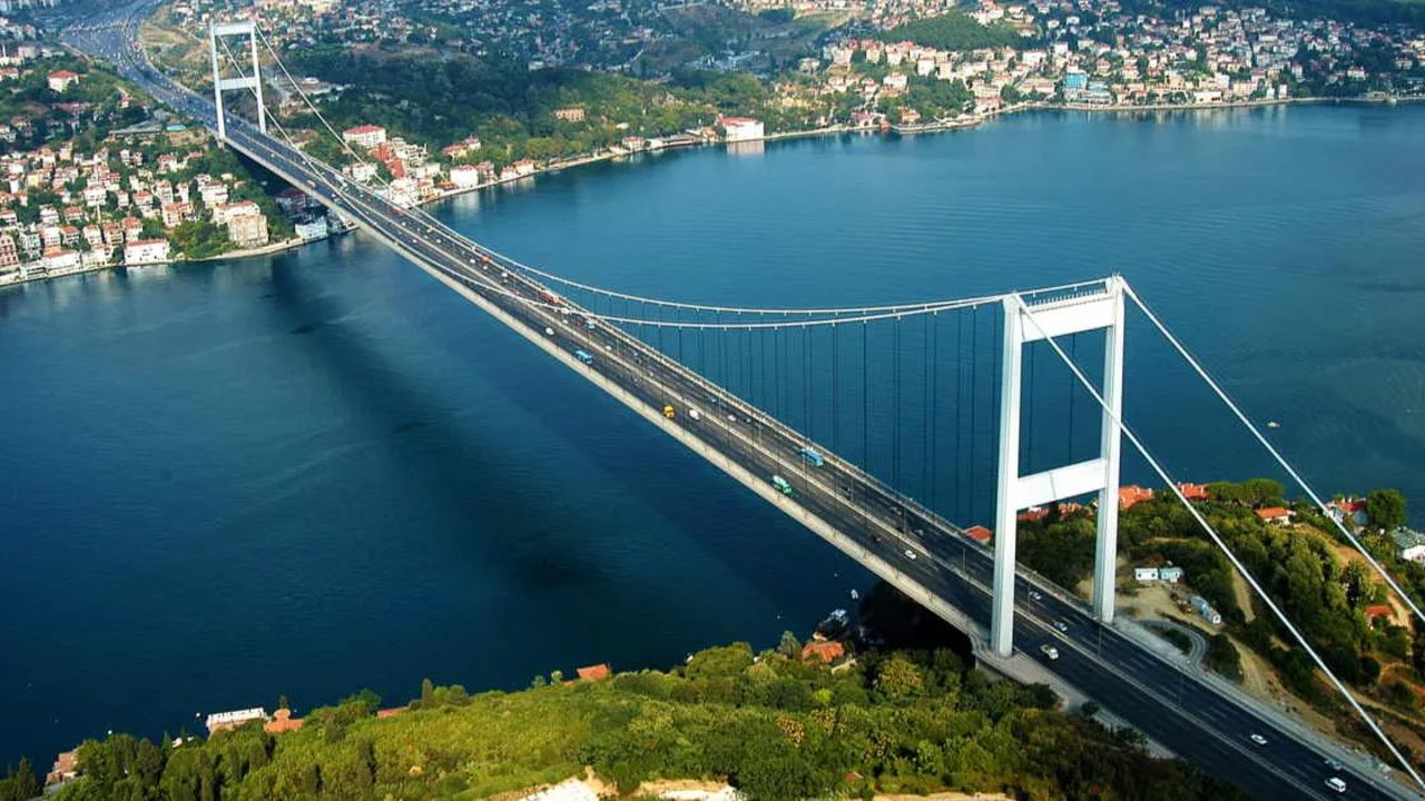 30 Ağustos köprü ve otoyollar ücretsiz mi? 15 Temmuz, FSM, Kuzey-Marmara otoyolu ücret durumu gündemde!