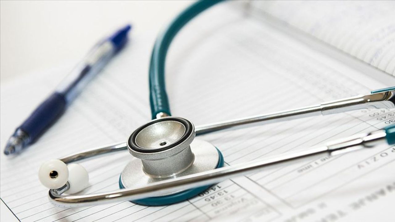 200 yıllık stetoskopa yapay zeka dokunuşu! Saniyeler içinde 3 tür kalp hastalığı teşhis ediyor