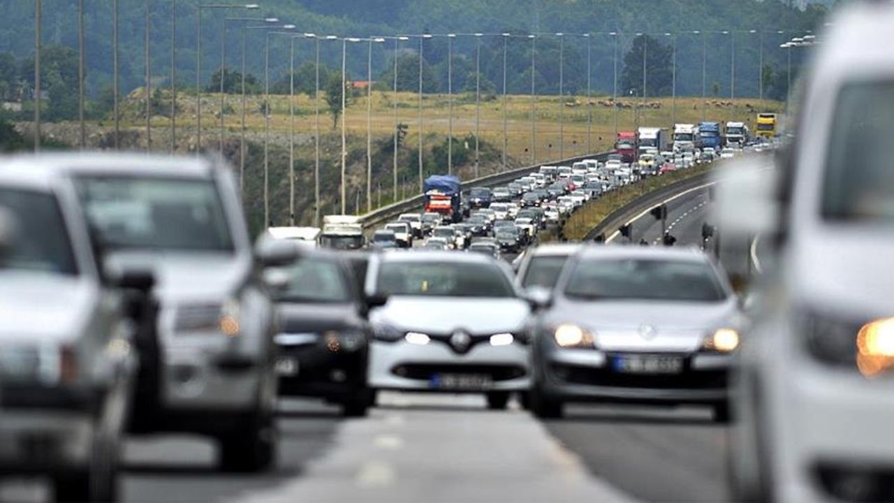 Bugün hangi yollar kapalı? 30 Ağustos'ta alternatif güzergahlar belli oldu