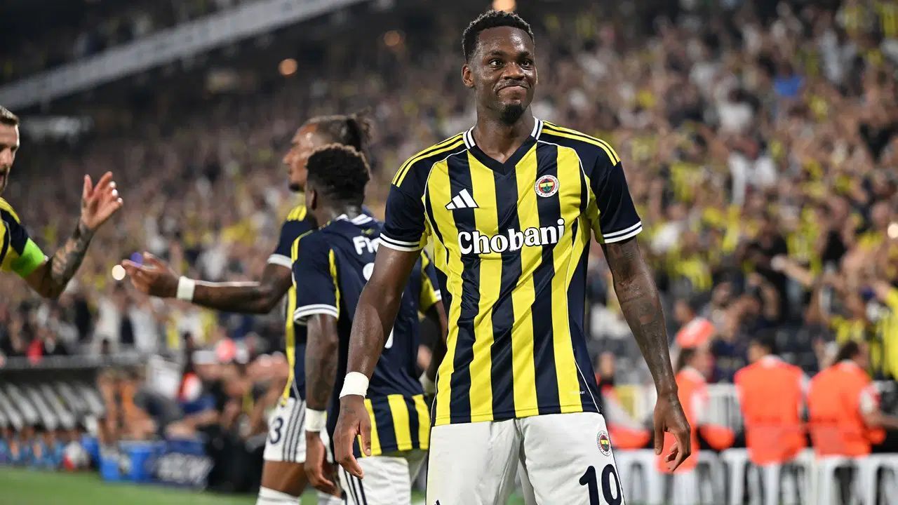 Fenerbahçe'de şok sakatlık! Süper Lig ekibine karşı forma giyemeyecek