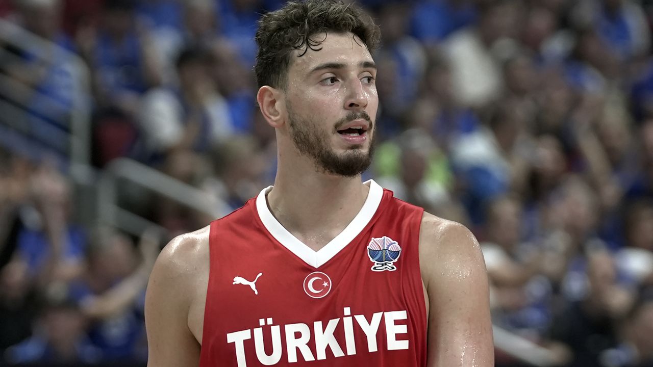 30 yıldır bunu yapabilen olmamıştı! Alperen Şengün'den tarihi başarı