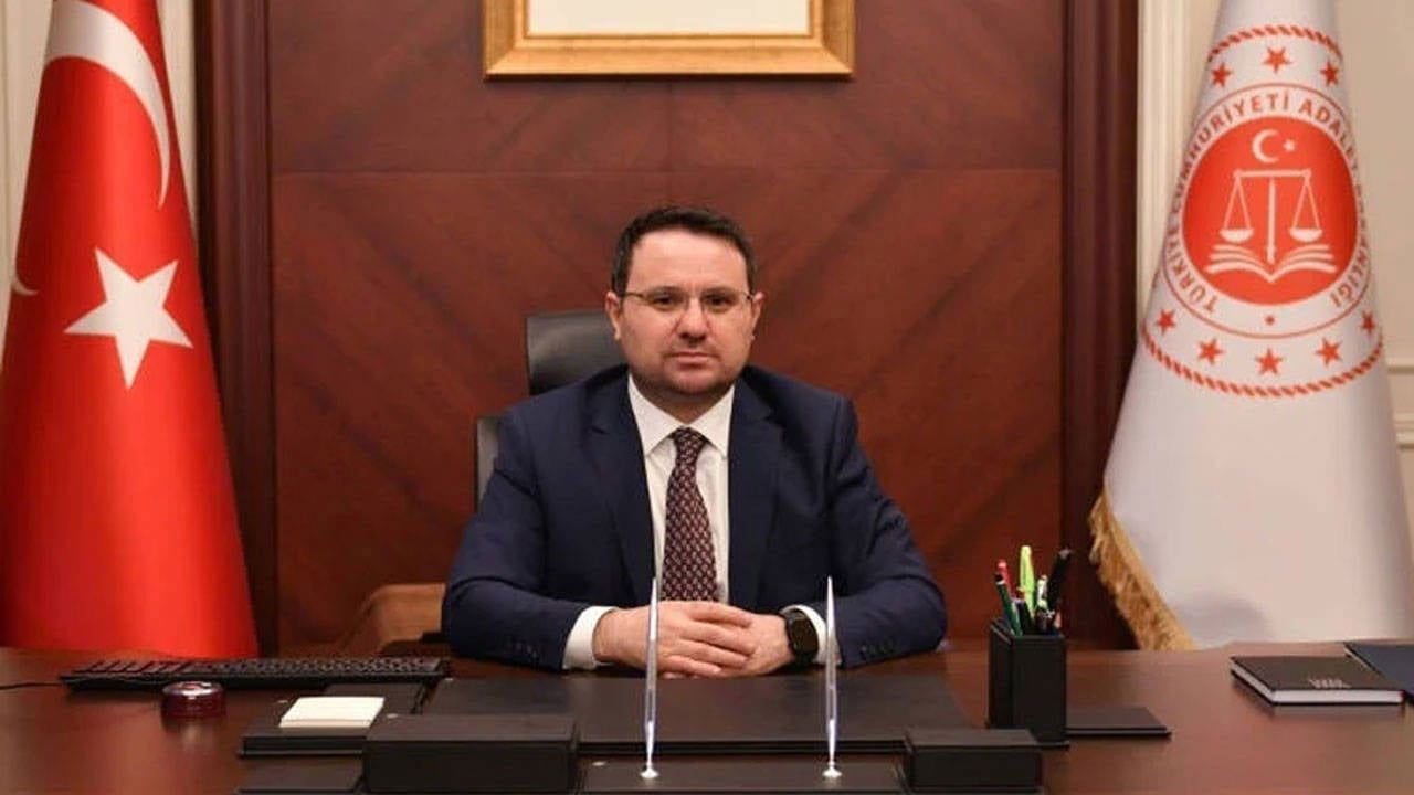 Akın Gürlek’in evinin önünde 2 motosikletli şüpheli gözaltını alındı! 