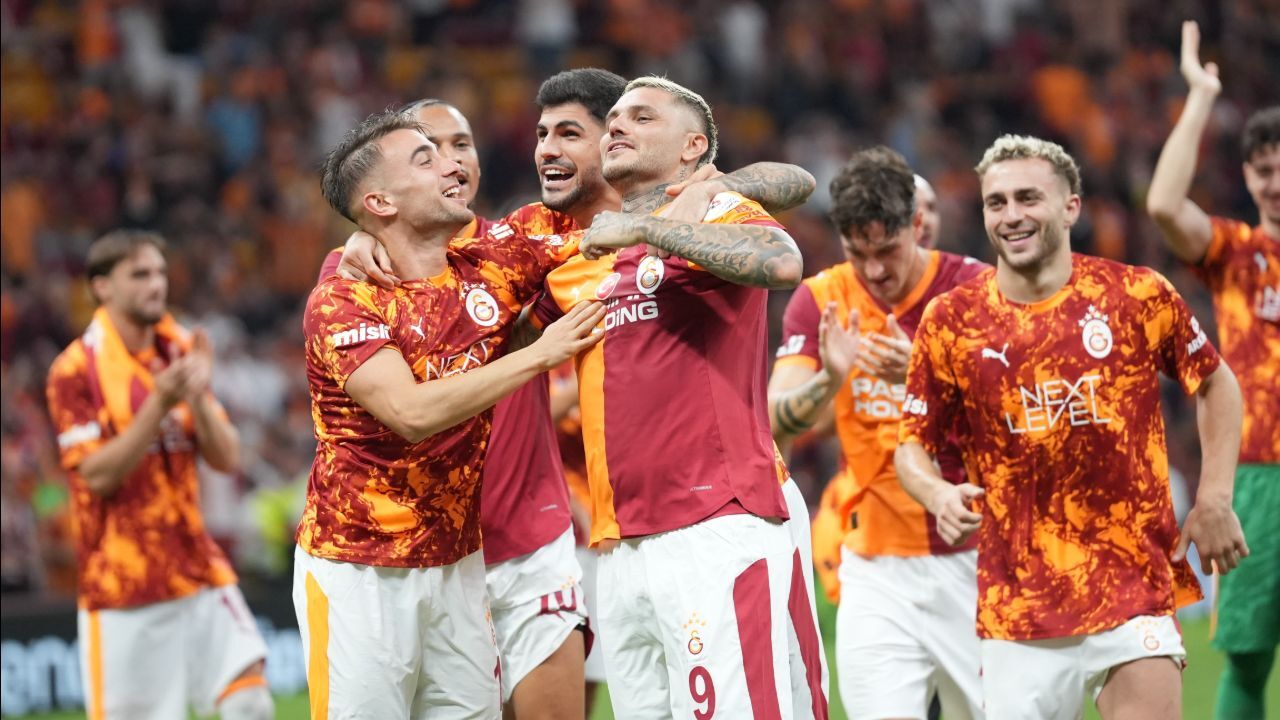 Galatasaray rekorlarla başladı: Hiç kaybetmedi, gol yağdırdı
