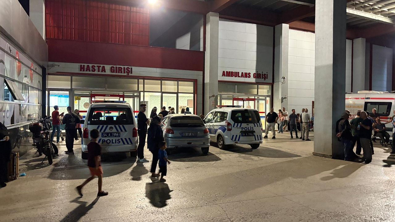 Sakarya'da fabrikada feci olay: Çelik borular ile duvar arasında sıkışan işçi can verdi