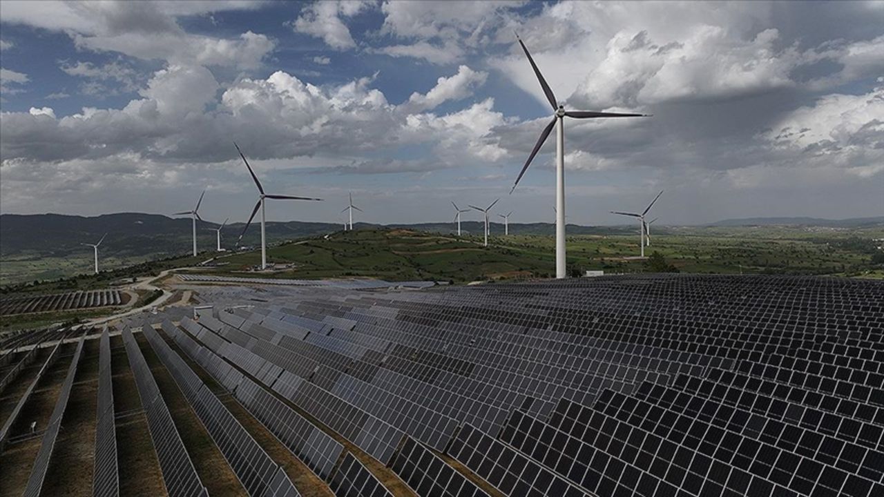 Yenilenebilir enerjinin payı yüzde 61,1’e ulaştı! Yüzde 30'u rüzgar ve güneşten