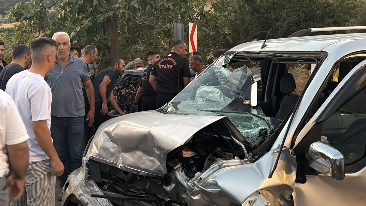 Kahramanmaraş'ta zincirleme kaza: Yaralılar arasında bebek de var