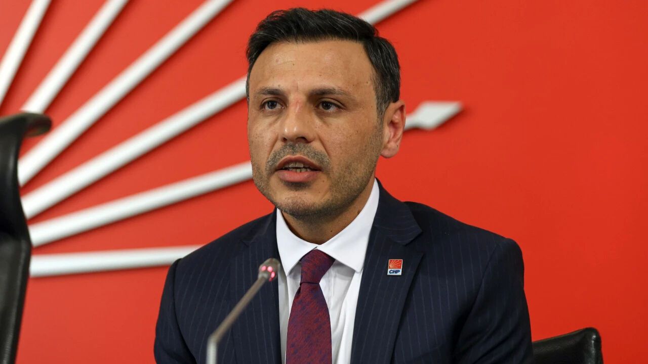 Özgür Çelik kimdir, nereli?