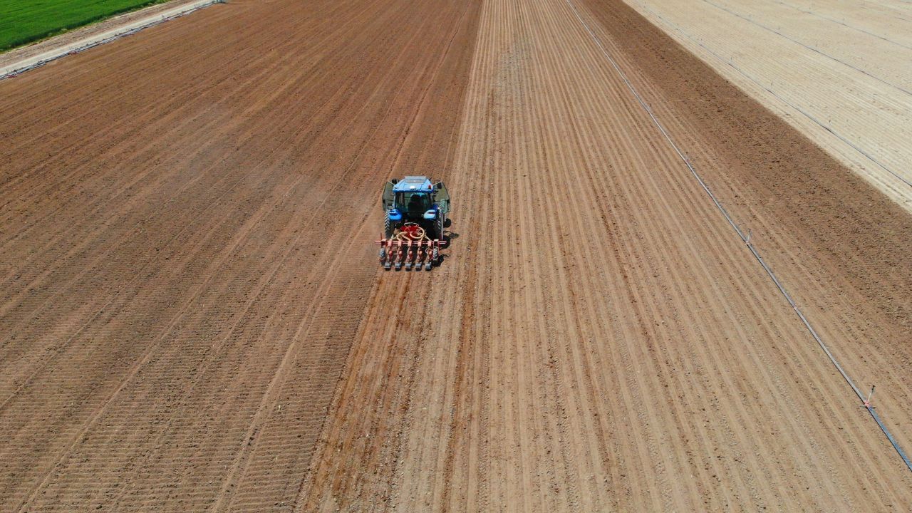 Uydudan tek tek tespit ediliyor! Ekilmeyen tarla kiraya verilecek, uzmanlardan kritik uyarı