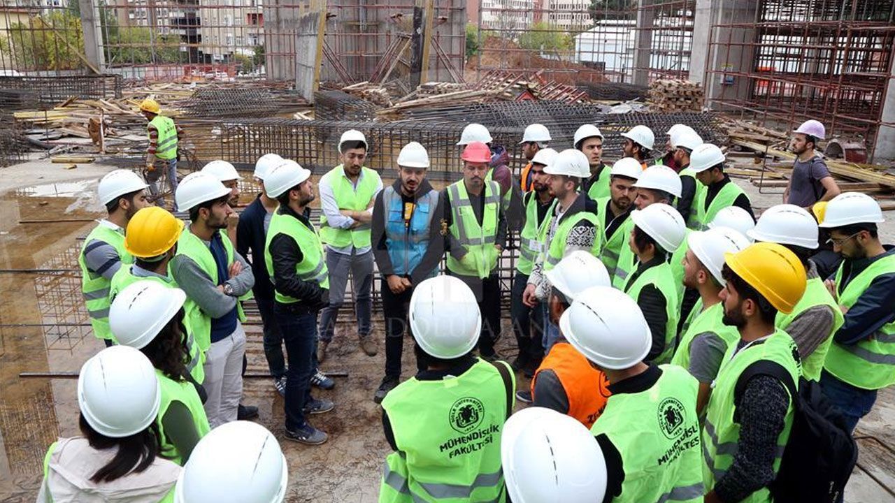 YKS'de dikkat çeken istatistik: 6 öğrenciden 5'i mühendisliği seçti