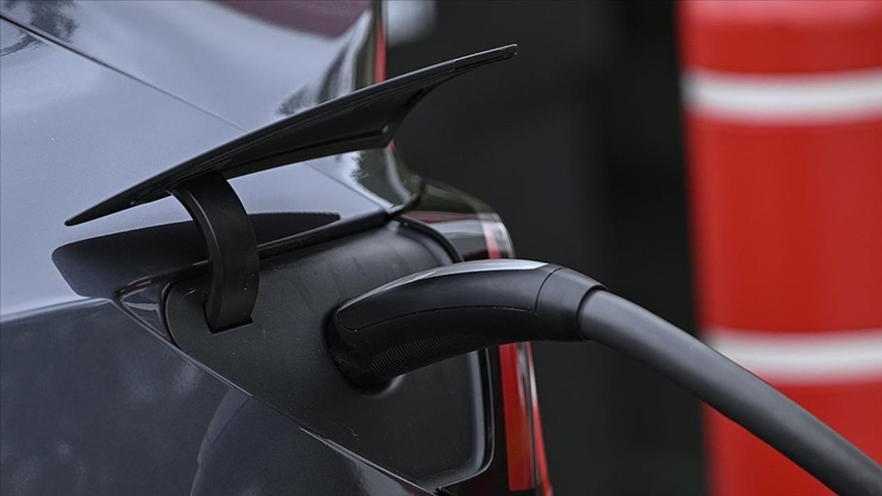 Bilim insanları açıkladı! Elektrikli araç şarj istasyonları insan sağlığını tehdit ediyor