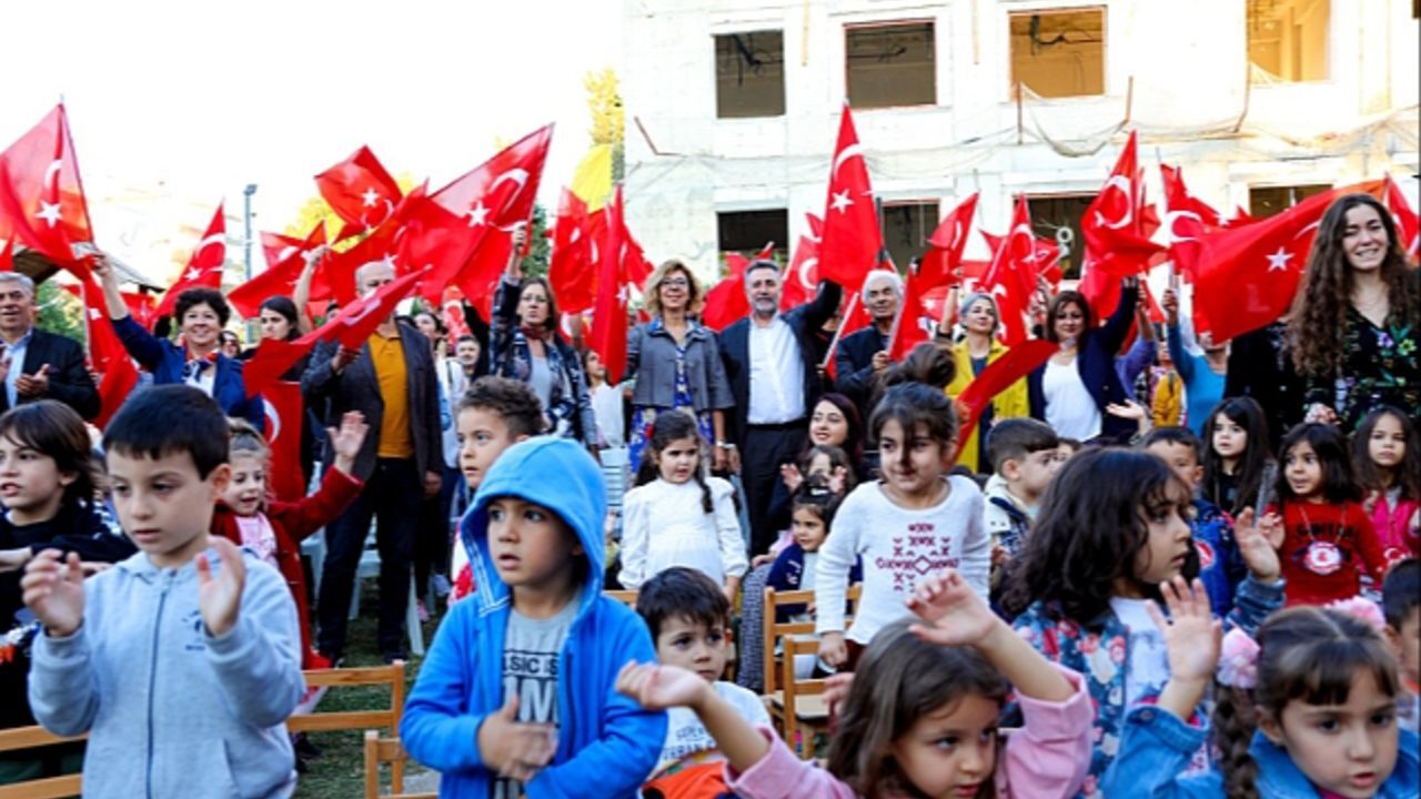 9 Eylül resmi tatil mi, Salı günü İzmir’de okullar tatil mi? 9 Eylül İzmir