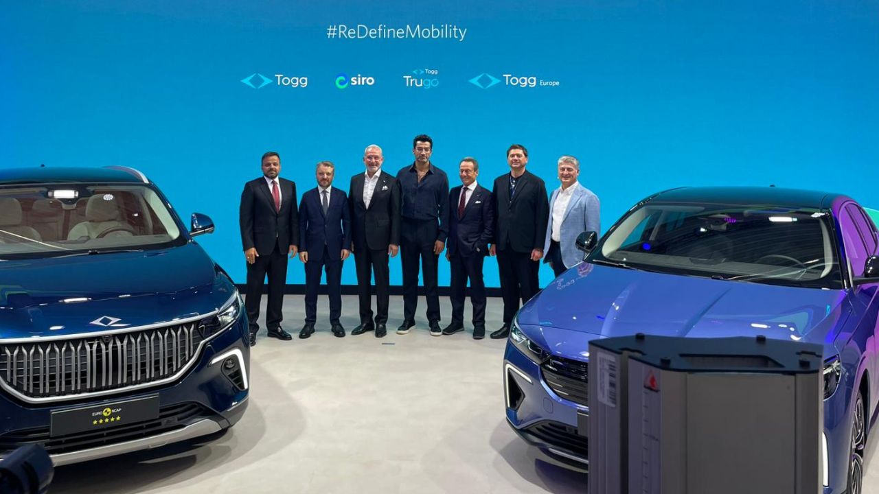 Dünya sahnesine ilk adım! Türkiye'nin gururu Togg Almanya'da görücüye çıktı