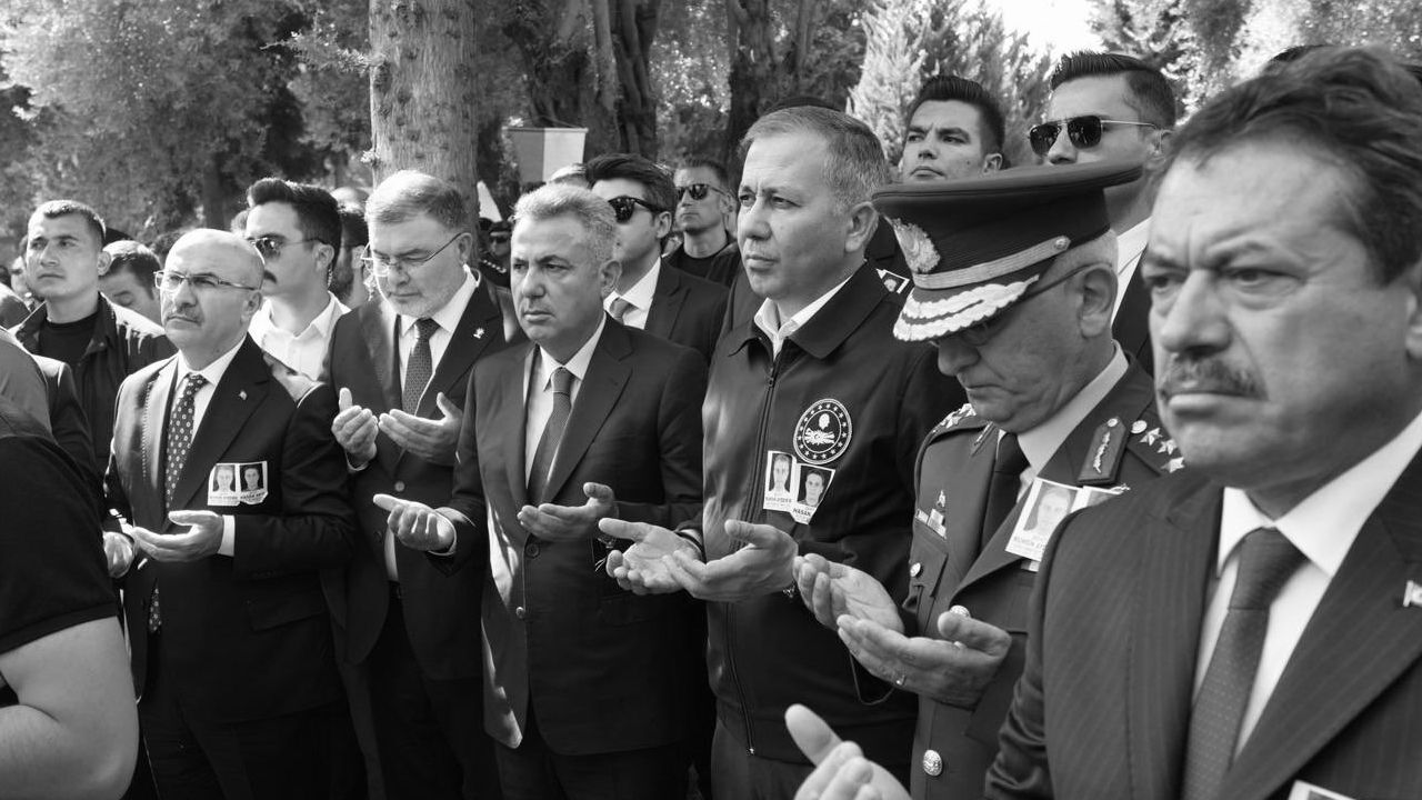 Bakan Yerlikaya açıkladı: Balçova saldırısında yaralanan polislerin durumu iyi