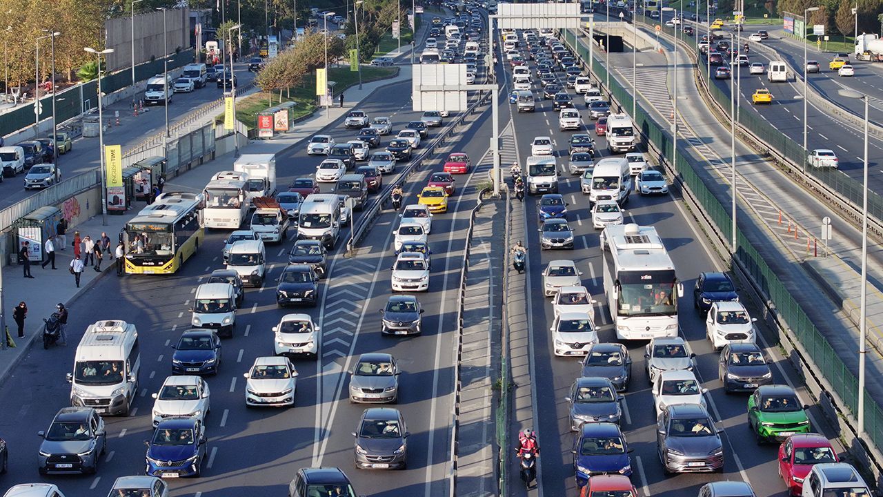 Okullar açıldı! İstanbul
