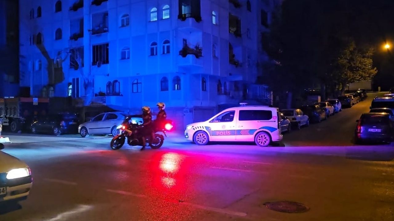 En küçüğü 14 yaşında... Genç kızlar arasında bıçaklı kavga! Hastanelik olanlar var