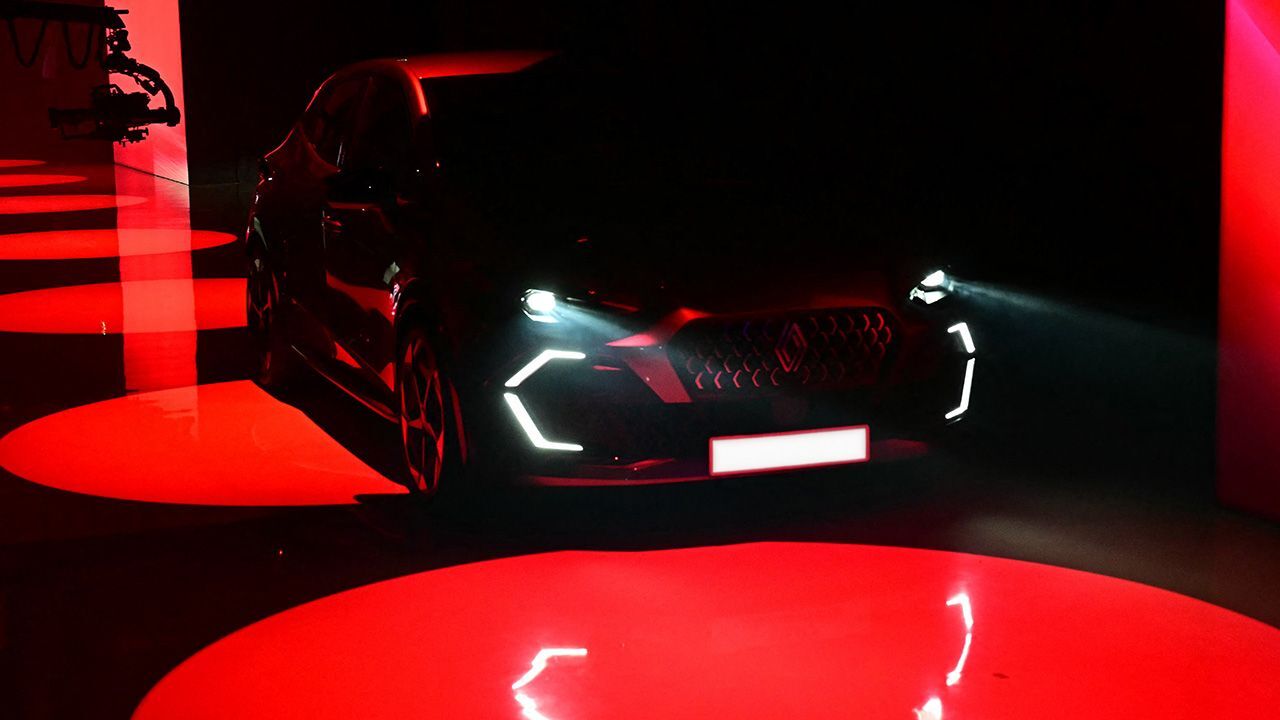 İşte yeni Renault Clio! Türkiye'de üretilecek,45 ülkeye ihraç edilecek