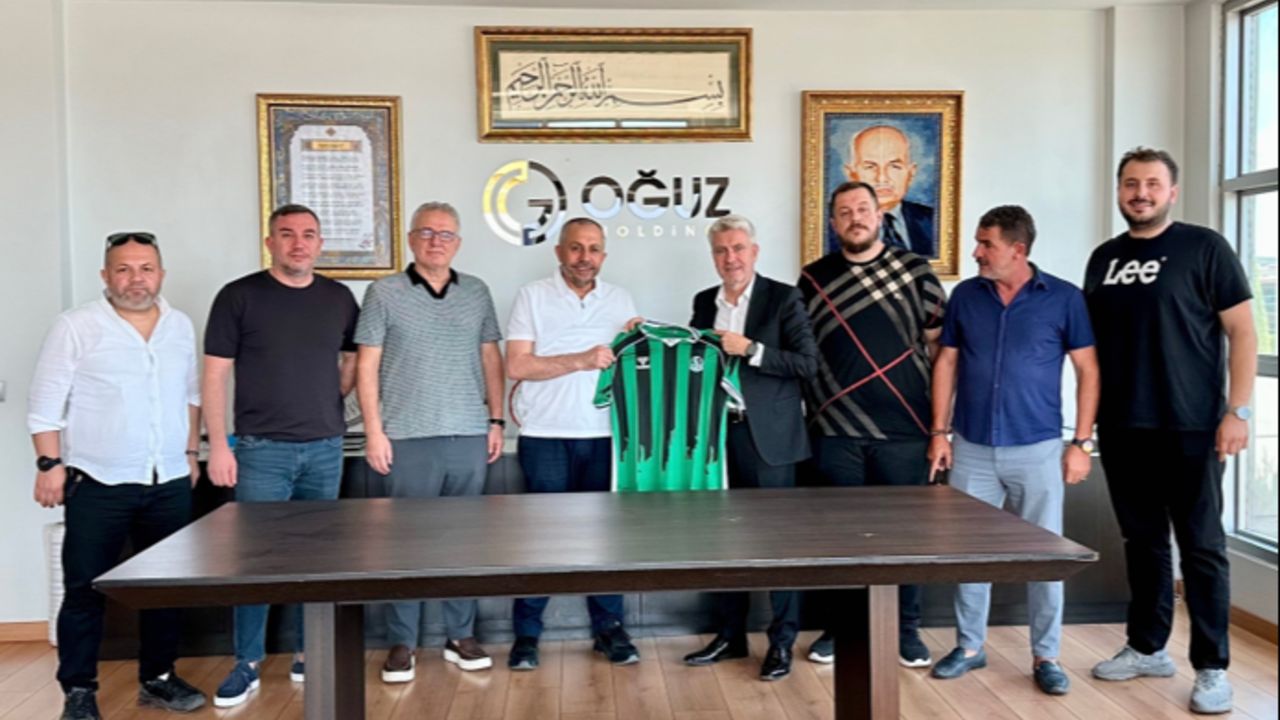 Sakaryaspor ile Sarıyer İçecek’ten anlamlı sponsorluk anlaşması