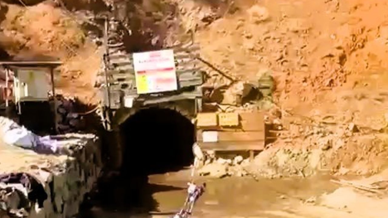 Krom madeninde göçük! 2 işçi mahsur kaldı