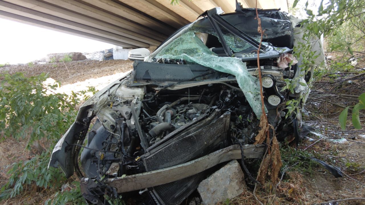 Torununun doğum gününe gidiyordu! Feci kazada hayatını kaybetti