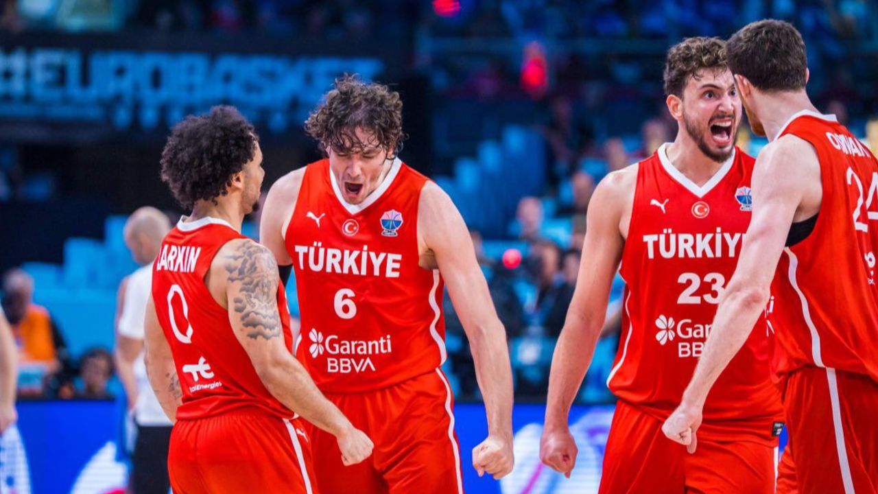 Türkiye-Almanya maçı ne zaman, saat kaçta? 12 Dev Adam EuroBasket 2025 finalinde parkeye çıkacak