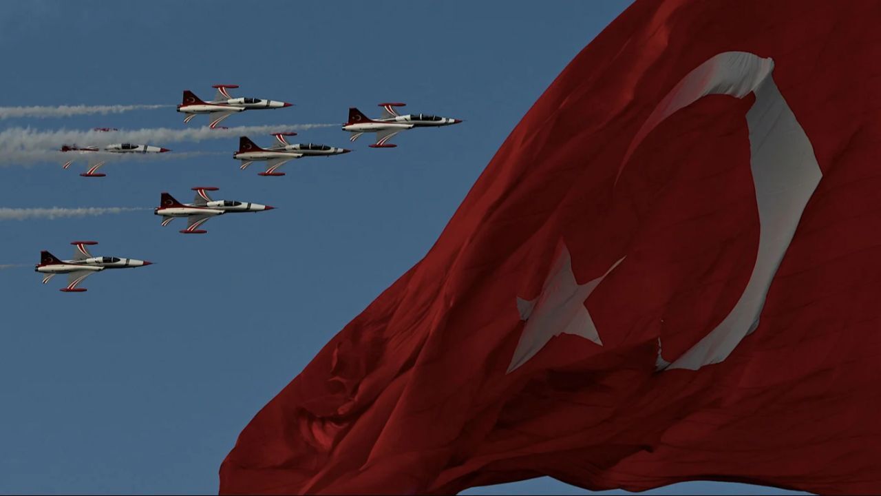 Ankara uyardı: Soğuk Savaş’ta Rus jetini vuran Türkiye, gerekirse F-35’i de düşürür!
