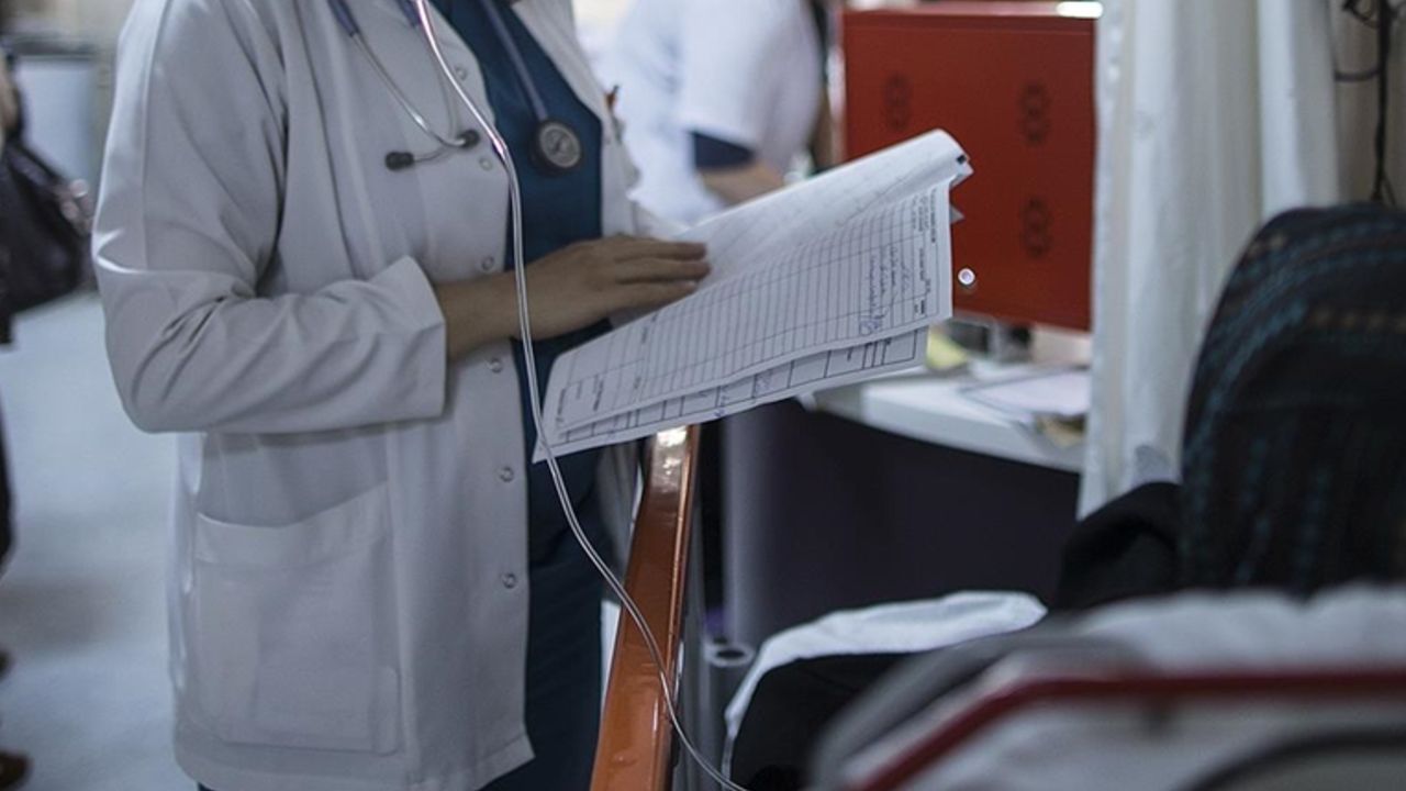 Bakan Memişoğlu duyurdu! Sağlıkta 17 bin yeni atama yapılacak