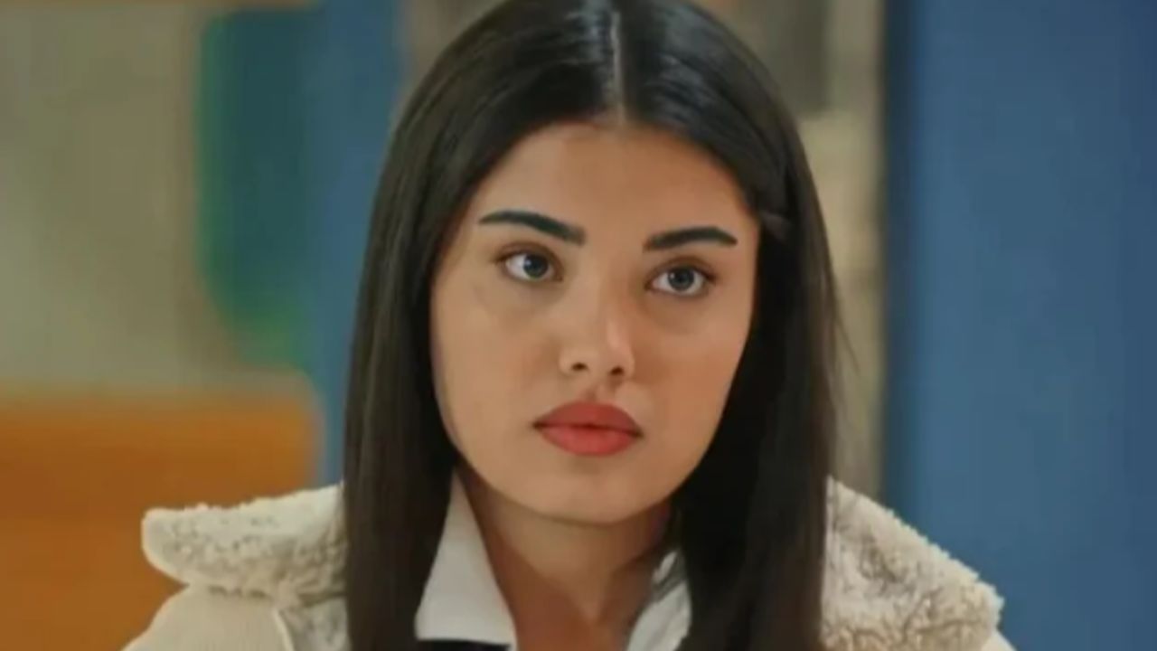 Çarpıntı dizisi Aslı kimdir, gerçek adı ne? Lizge Cömert’in hayatı ve biyografisi