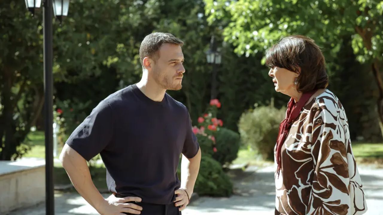 Çarpıntı dizisi bu akşam neden yok, yeni bölüm ne zaman? 14 Eylül’de ekranlara gelmedi!