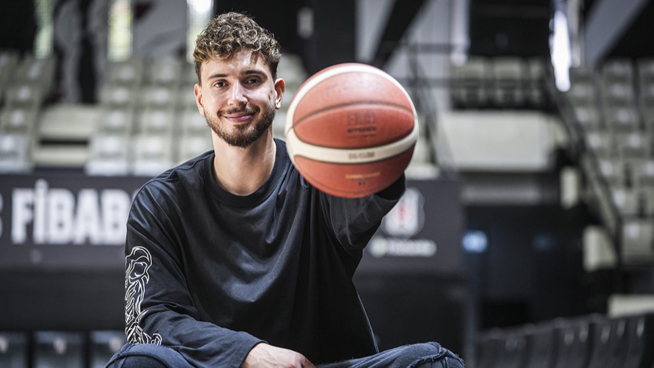 Alperen Şengün nerede oynuyor?